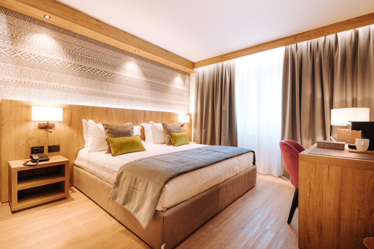 Valtur Cristallo Ski Resort, Dependance Cristallino Breuil-Cervinia Ngoại thất bức ảnh